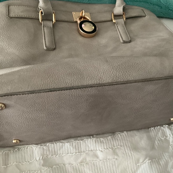 Grey pocketbook - Picture 7 of 7
